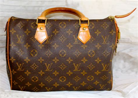 bauletto louis vuitton a rate|louis vuitton bandouiller 30.